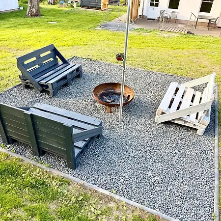 2 Schlafzimmer Mit Sauna, Gartenblick & Grill - Draussen *